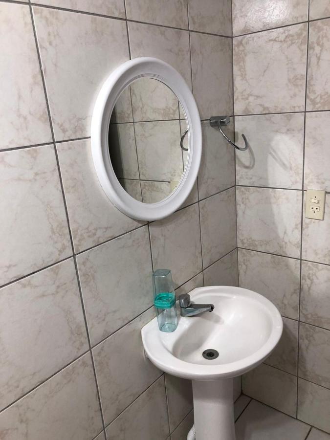 Apartamento Bombinhas 公寓 *